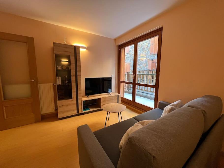 Apartamento Hasta 4 Pax Con Terraza- Nº Hut 08258 Soldeu Exterior photo